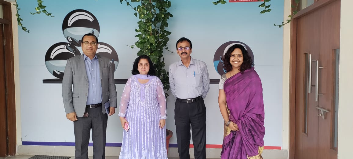 https://purpleiris.co.in/wp-content/uploads/2023/08/IBS-Faculty-and-Campus-Placement-Team.jpeg